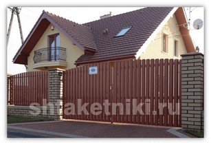 Штакетник для забора под дерево в Косшы